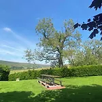 Craven Garth *