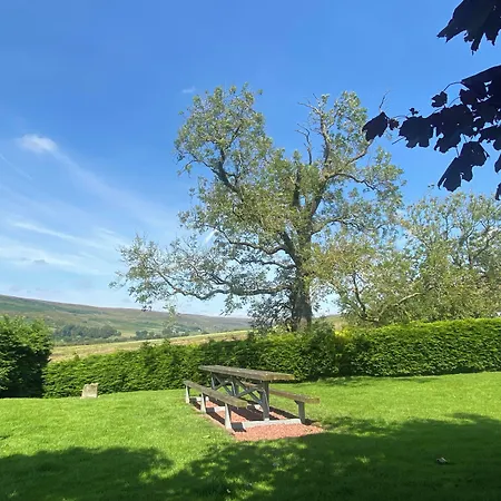 Craven Garth *